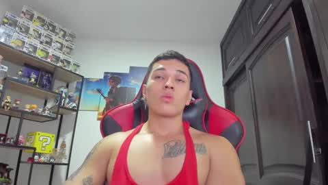 Snapshot of john_s117 chatting on 26, 12, 2024 JOHN online show from 26, 12, 2024