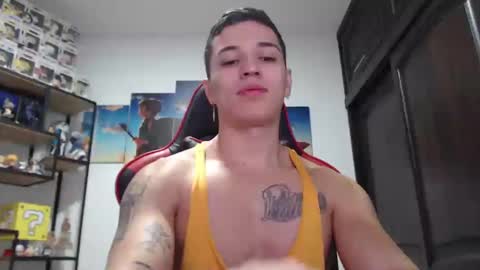 Snapshot of john_s117 chatting on 13, 1, 2025 JOHN online show from 13, 1, 2025