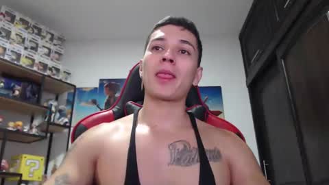 Snapshot of john_s117 chatting on 15, 1, 2025 JOHN online show from 15, 1, 2025