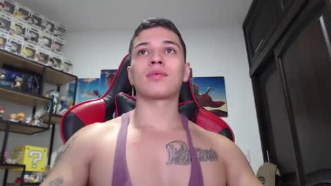 Snapshot of john_s117 chatting on 23, 1, 2025 JOHN online show from 23, 1, 2025