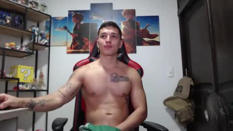 Snapshot of john_s117 chatting on 23, 1, 2025 JOHN online show from 23, 1, 2025