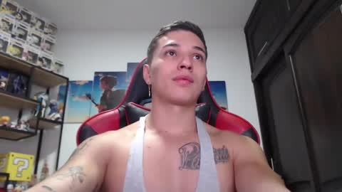 Snapshot of john_s117 chatting on 27, 1, 2025 JOHN online show from 27, 1, 2025