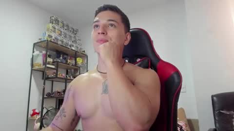 Snapshot of john_s117 chatting on 9, 9, 2025 JOHN online show from 9, 9, 2025