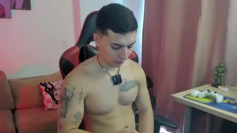 Snapshot of john_s117 chatting on 26, 9, 2025 JOHN online show from 26, 9, 2025