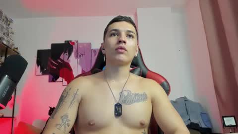 Snapshot of john_s117 chatting on 3, 12, 2025 JOHN online show from 3, 12, 2025