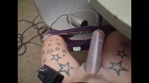 Snapshot of john_silversteel chatting on 31, 10, 2025 john_silversteel online show from 31, 10, 2025