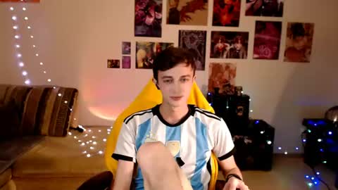 Snapshot of john_winx chatting on 28, 6, 2026 john_winx online show from 28, 6, 2026