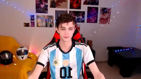 Snapshot of john_winx chatting on 29, 6, 2026 john_winx online show from 29, 6, 2026