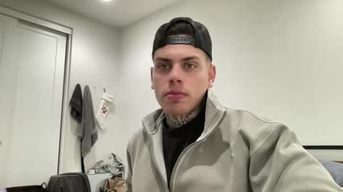 Snapshot of johnafterdark chatting on 2, 1, 2025 JAXX online show from 2, 1, 2025