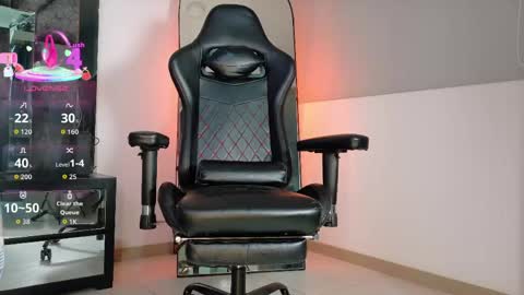 Snapshot of johnjaguar_ chatting on 4, 5, 2026 johnjaguar online show from 4, 5, 2026