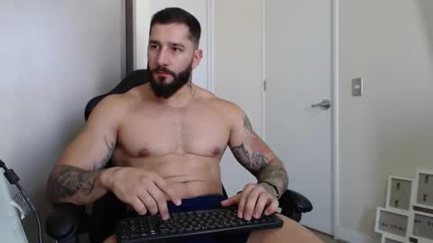 Snapshot of johnklleyn chatting on 14, 2, 2025 john online show from 14, 2, 2025
