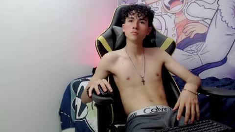 Snapshot of johnny_cagee chatting on 19, 12, 2024 johnny_cagee online show from 19, 12, 2024