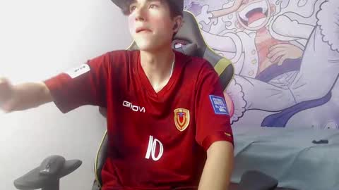 Snapshot of johnny_cagee chatting on 6, 2, 2025 johnny_cagee online show from 6, 2, 2025
