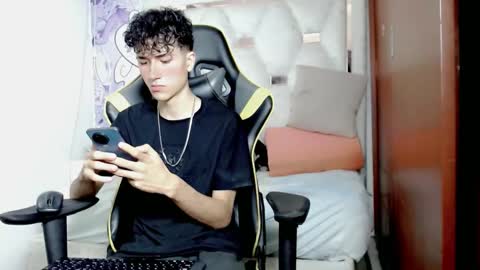 johnny_cagee online show from 1, 12, 2025