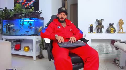 JOHNNY online show from 8, 1, 2026