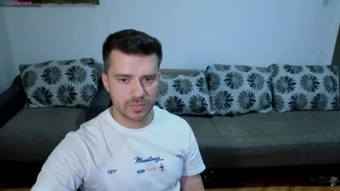 Snapshot of johnnylove21 chatting on 22, 7, 2026 Johnny online show from 22, 7, 2026