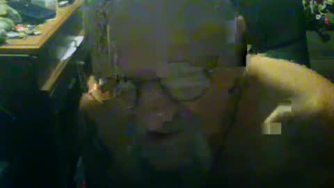 johnnyshung1 online show from 18, 10, 2025