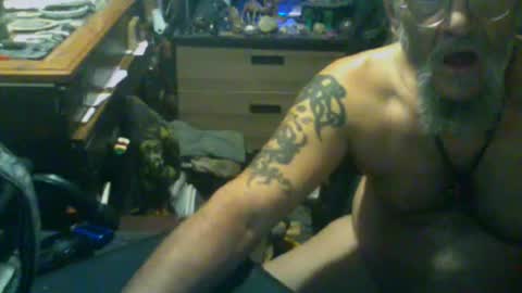 johnnyshung1 online show from 18, 12, 2025