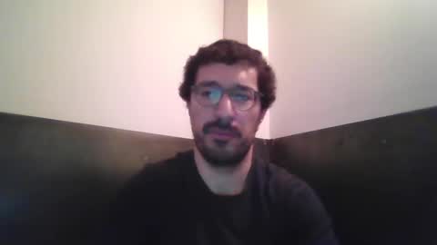 Snapshot of johnparis7575 chatting on 22, 1, 2025 Johnfrench online show from 22, 1, 2025