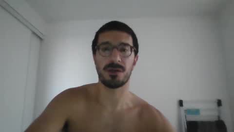 Snapshot of johnparis7575 chatting on 28, 10, 2025 Johnfrench online show from 28, 10, 2025