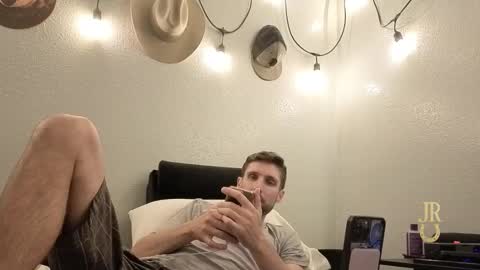 Snapshot of johnryantexas chatting on 7, 11, 2025 Give John Ryan A Thumbs Up online show from 7, 11, 2025