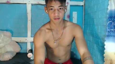 Snapshot of johnydestroyer chatting on 14, 11, 2025 johnydestroyer online show from 14, 11, 2025