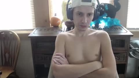 Snapshot of johstondude chatting on 21, 11, 2025 Johston online show from 21, 11, 2025