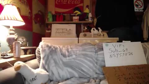 Snapshot of johstondude chatting on 16, 5, 2026 Johston online show from 16, 5, 2026