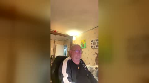 jojo60000529566 online show from 25, 2, 2026