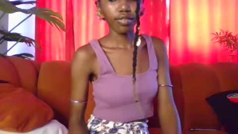 Snapshot of jolene_caramel chatting on 12, 11, 2025 jolene_caramel online show from 12, 11, 2025