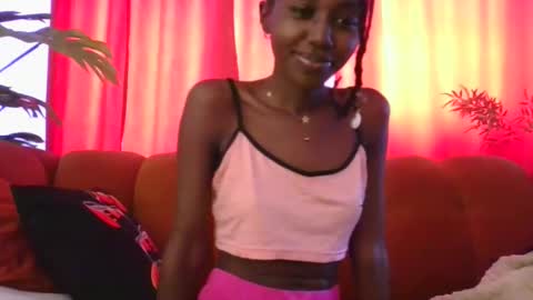 Snapshot of jolene_caramel chatting on 15, 11, 2025 jolene_caramel online show from 15, 11, 2025