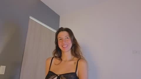 jolie_lov online show from 11, 9, 2025