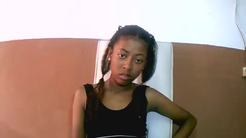 joliekah27 online show from 11, 2, 2025