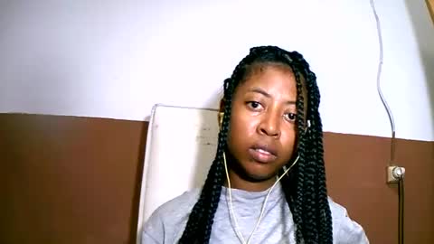 joliekah27 online show from 15, 2, 2025