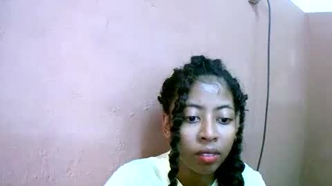 joliekah27 online show from 24, 2, 2025