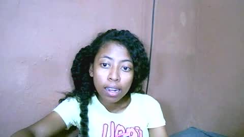 joliekah27 online show from 26, 2, 2025