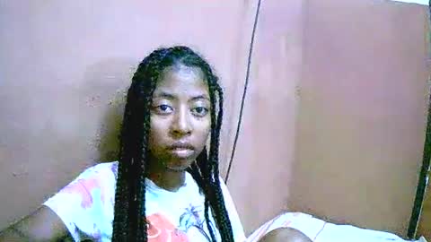 joliekah27 online show from 2, 3, 2025