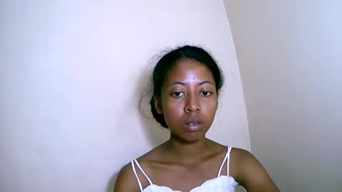 joliekah27 online show from 9, 11, 2025