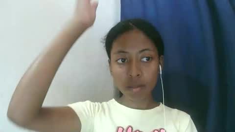 joliekah27 online show from 17, 2, 2026