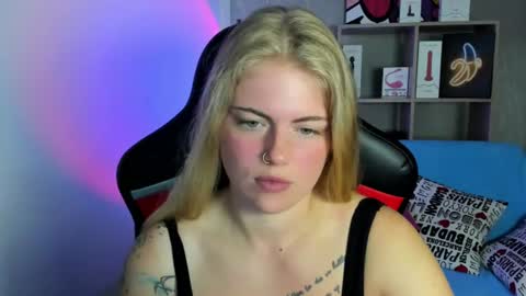 Snapshot of jolly_doll_ chatting on 18, 7, 2026 Jolly online show from 18, 7, 2026