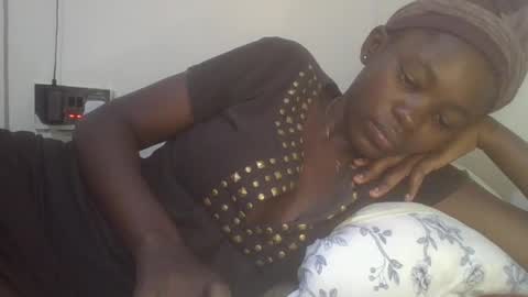 jollynabeb online show from 5, 3, 2025