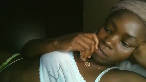 jollynabeb online show from 2, 12, 2025