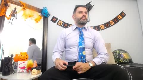  JONAS BEARD  online show from 28, 10, 2025