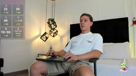 Snapshot of jonathan_daniels1 chatting on 14, 12, 2024 Jonathan Danielss online show from 14, 12, 2024