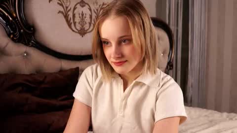 Snapshot of jonnienita chatting on 22, 2, 2026 Alice online show from 22, 2, 2026