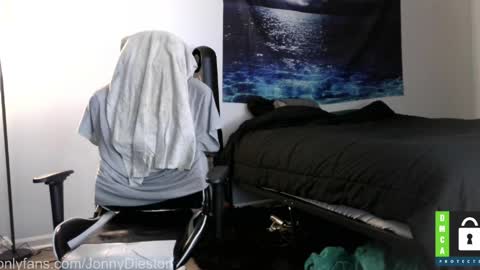 Snapshot of jonnydieston777 chatting on 2, 5, 2026 JonnyDieston online show from 2, 5, 2026