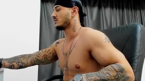 jonnyporn1 online show from 5, 1, 2025