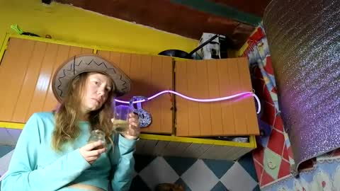 Jony Marta GMT 2000-0100 every day online show from 18, 11, 2025