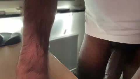 Snapshot of jonznow123 chatting on 6, 12, 2024 jonznow123 online show from 6, 12, 2024