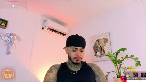 Snapshot of jordansmiith_ chatting on 3, 7, 2026 Jordan Smith online show from 3, 7, 2026